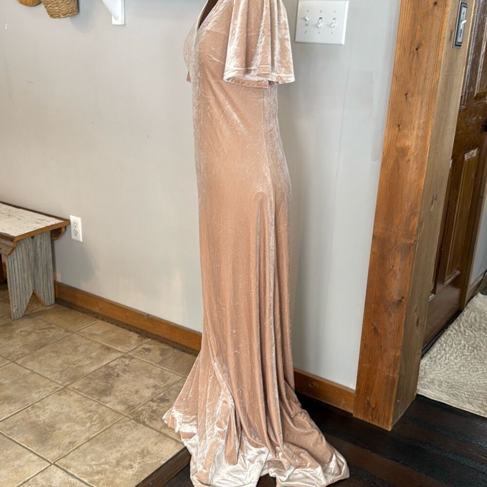 Revelry velvet bridesmaid dress size small champagne v neck flutter sleeve long - Picture 5 of 12